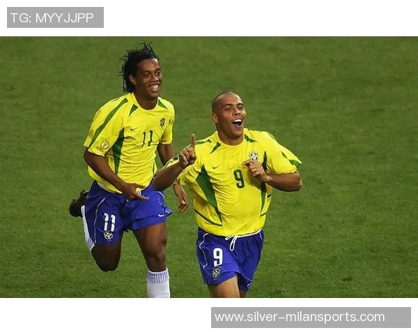 足球达人攻略全面解析提升球技的秘诀与实战技巧分享